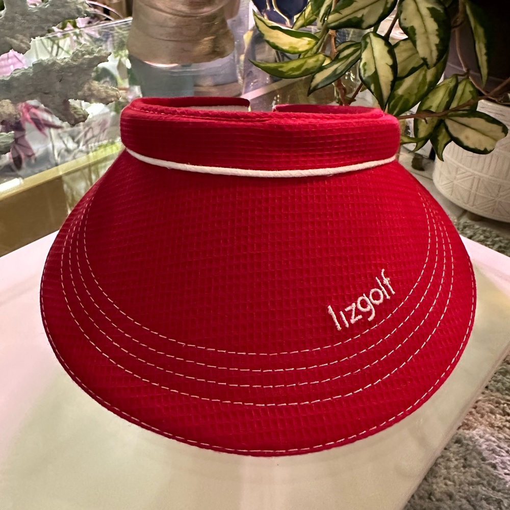 Liz Claiborne visor.